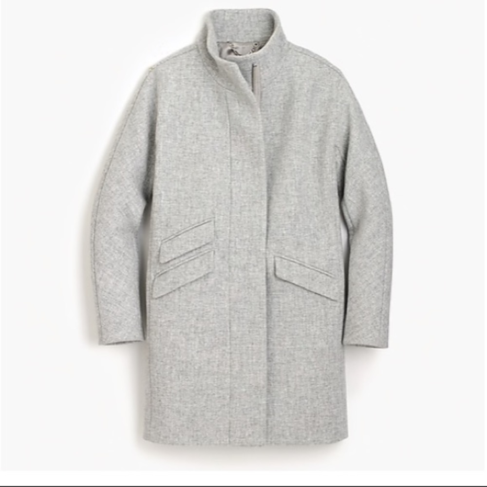 Cocoon coat in Italian stadium-cloth wool